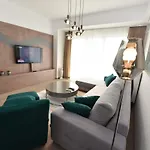 Apartment The Main Square *