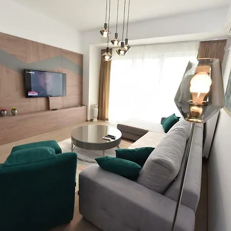 Apartment The Main Square *